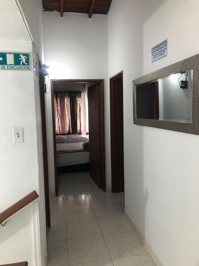 New Memphis Hostal Medellín Exteriér fotografie
