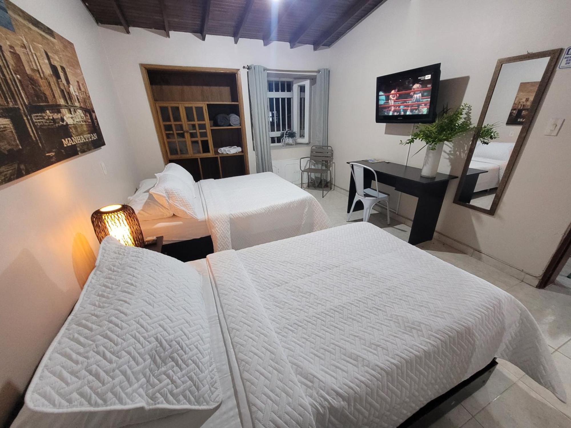 New Memphis Hostal Medellín Exteriér fotografie