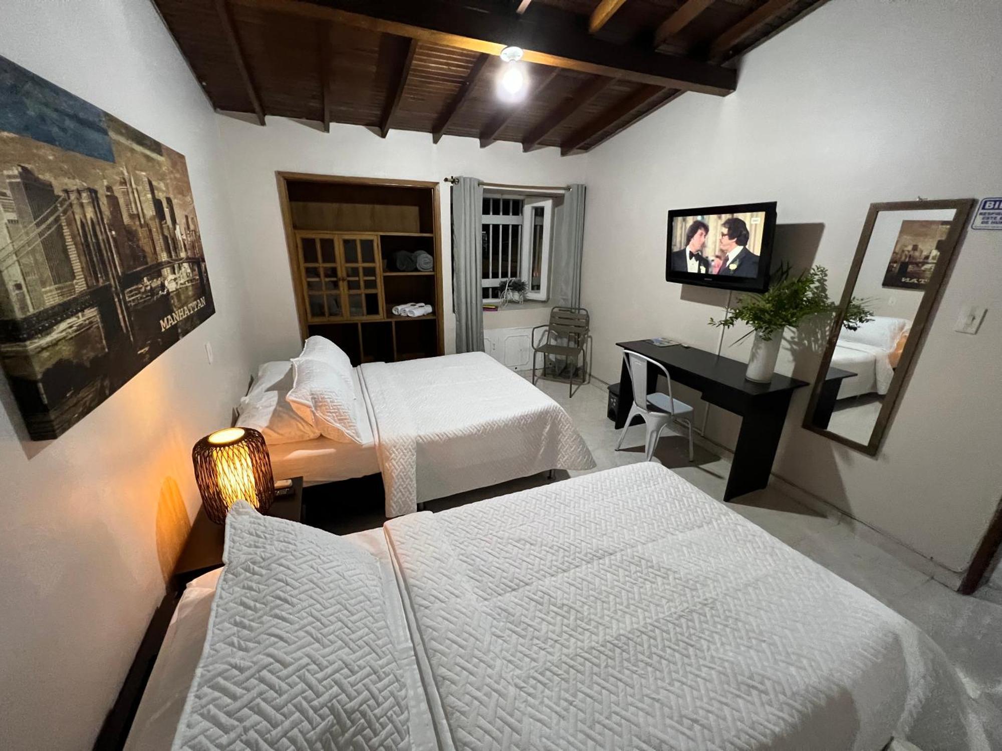 New Memphis Hostal Medellín Exteriér fotografie
